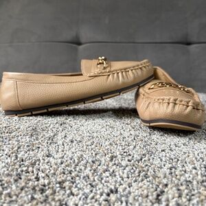 Alexis Bendel Women adult comfort Tan Driving Moc, Buckle